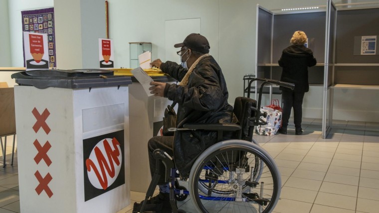 Rekenkamers: toegankelijkheid stembureaus schiet tekort