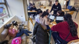 Sociaal werk is meer dan cijfers - een essay