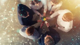 ‘Een mix van educatie en elkaar ontmoeten’