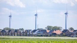 Provincies worden terughoudend met zonne- en windenergie