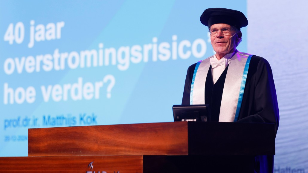 Matthijs Kok tijdens zijn afscheidsoratie.