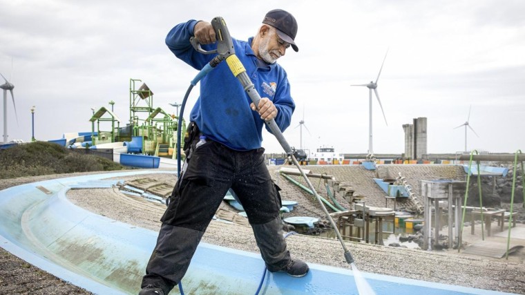 Asielzoeker met lage kans op vergunning mag niet meer werken