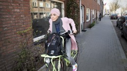 Esmah Lahlah (GroenLinks-PvdA) pleit voor basisbanen