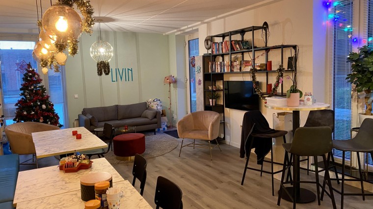 Welkom in onze woonkamer