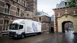 Ministerie wilde betalen om langer op Binnenhof te blijven