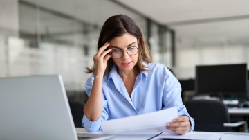 Amsterdam betaalt leveranciers per ongeluk twee keer