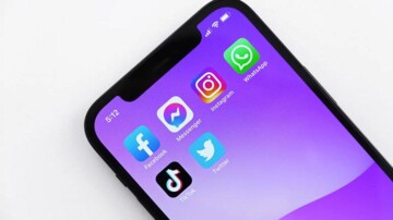 Stichting Democratie en Media verlegt koers naar strijd tegen Big Tech