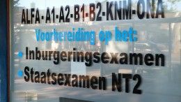 Raad van State oordeelt tegen boetes na zakken inburgering