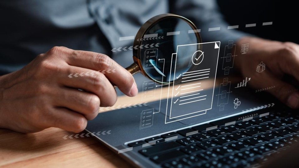 Shutterstock accountant controle
