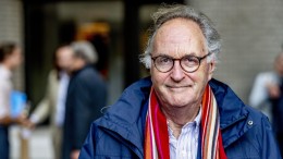 ‘Politieke ambtsdrager verdient passende bezoldiging’