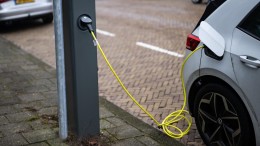 Laadpunten elektrische auto's verdrievoudigd in vijf jaar
