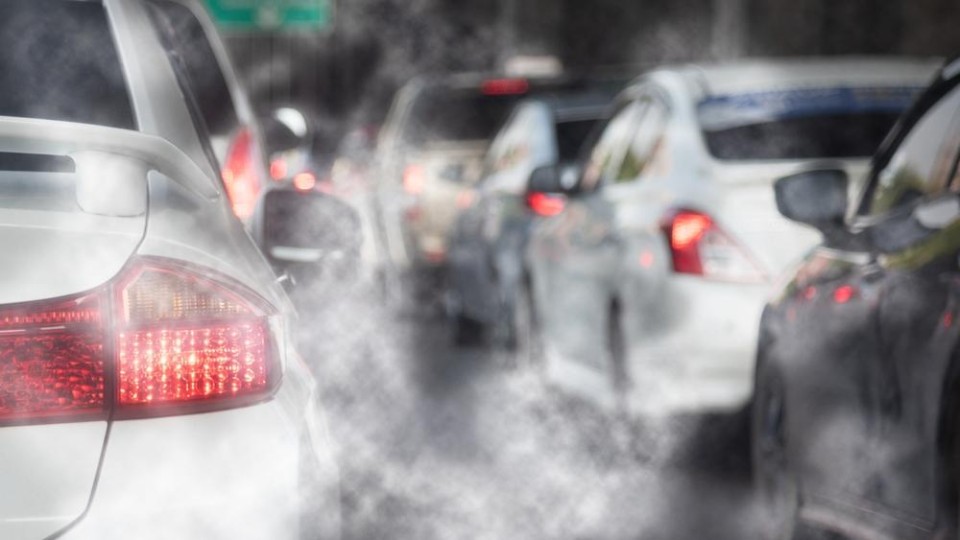 file met veel uitlaatgassen