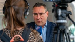 Advies Aboutaleb: hervat onderhandelingen Hart voor Den Haag, D66