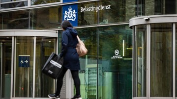 Belastingdienst blijft Microsoft trouw, maar kiest voor eigen servers