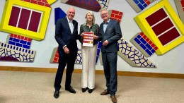 STOER-rapport aangeboden aan Mona Keijzer