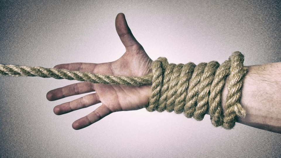 Vastgebonden hand