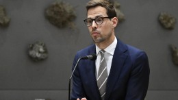 Kabinet weigert motie over giftenvrijstelling uit te voeren