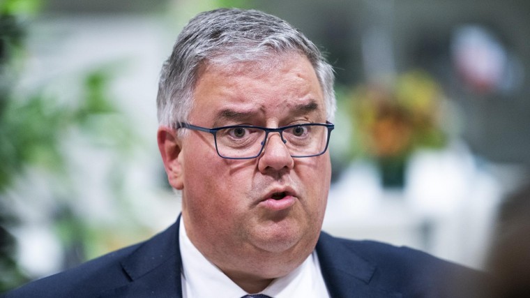 'Eén regie voor opvang Oekraïners en asielzoekers'