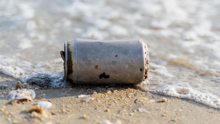 Verzet tegen plan inzameling blikjes 'op stoep'