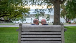 Veel ambtenaren gaan eerder met pensioen