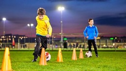 Hoe gemeenten en sportverenigingen samenwerken aan duurzame sportaccommodaties