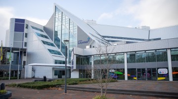 College Lelystad twijfelt aan ambtenaren