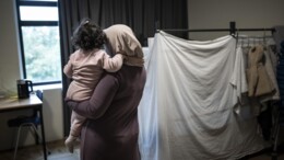 Asielkinderen blootgesteld aan onveilige leefomstandigheden