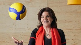 Geborgenheid en kleinschaligheid in een groot schoolgebouw