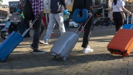 Raad van State: Amsterdam mag toeristische winkels weren