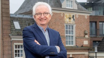 Burgemeester Gradisen wil de raad in