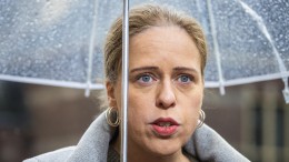 Schouten: ‘grote zorgen’ over aantal mensen met schulden