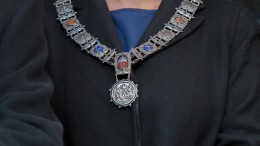 Omgangsvormen voor burgemeesters volgens het boekje