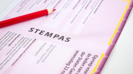 Zeven partijen ondertekenen digitaal stembusakkoord