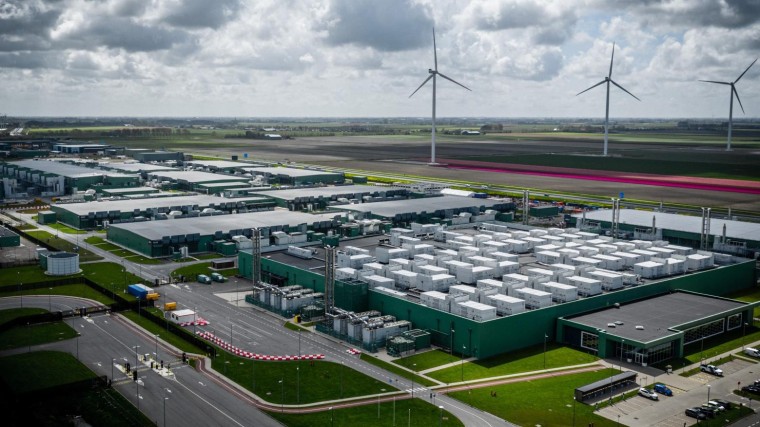 Onderzoek naar fraude bij bouw datacentrum Hollands Kroon