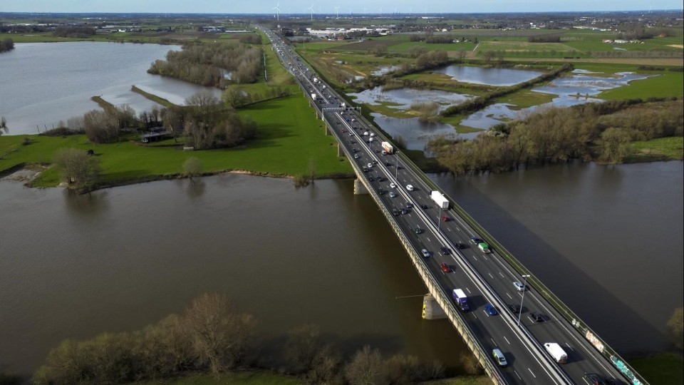 De Maasbrug in de A2 bij Den Bosch.