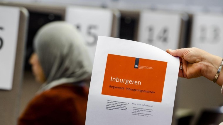 Bezint terwijl ge begint
