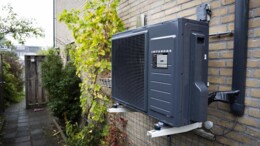 Niet duidelijk waar geld stimulering warmtepomp vandaan komt