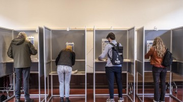 Gilze en Rijen stuurt stemherinnering via WhatsApp  