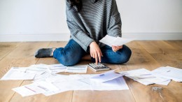 Duizenden kregen eerder hulp bij schulden