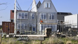 Bouwinstituut is minder pessimistisch dan Bouwend Nederland