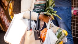 Armoedebestrijding moet topprioriteit zijn, vinden Nederlanders