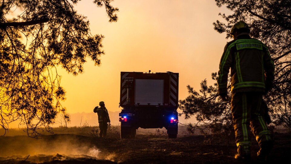 Brandweer bij brand in Weert