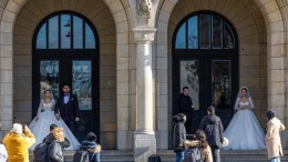 Trouwen op gemeentehuis bijna overal duurder