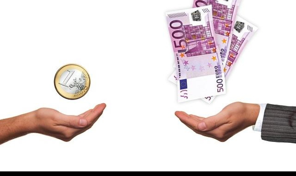 hand-geld-cao.jpg