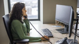 Vijftien keer zoveel gemeenten zetten callcenter in voor schuldhulp