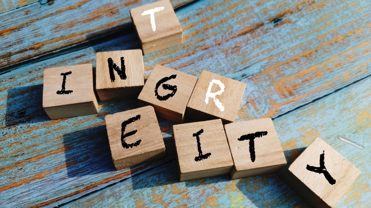 Integriteitscommissie rijk moet op 1 mei starten