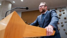Kabinet: alleen taken met voldoende beleidsvrijheid naar gemeente