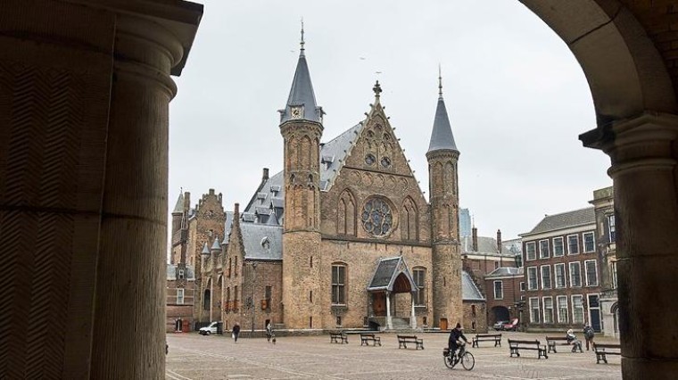 Een op drie Nederlanders nu tevreden met kabinet Schoof