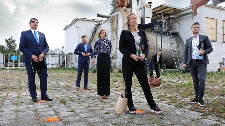 Ook toen Kajsa Ollongren nog bouwminister was, werd al voor subsidies gewaarschuwd. Hier bezocht ze Breda, in 2020.