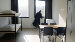 Krappe meerderheid wil dat gemeenten spreidingswet naleven